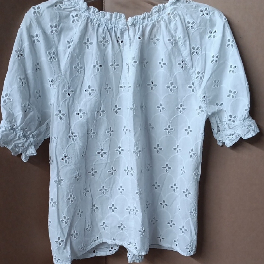 White Eyelet Blouse - Picture 5 of 8